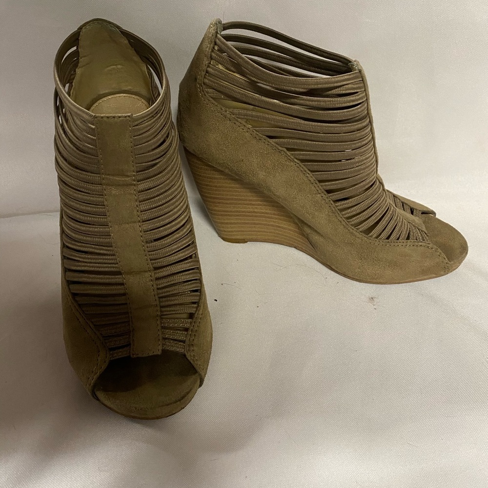 Mia strappy cage sandal wedge